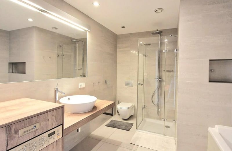 Rental of a spacious 3-room apartment, 100 m², Old Town, Bratislava, Slovakia